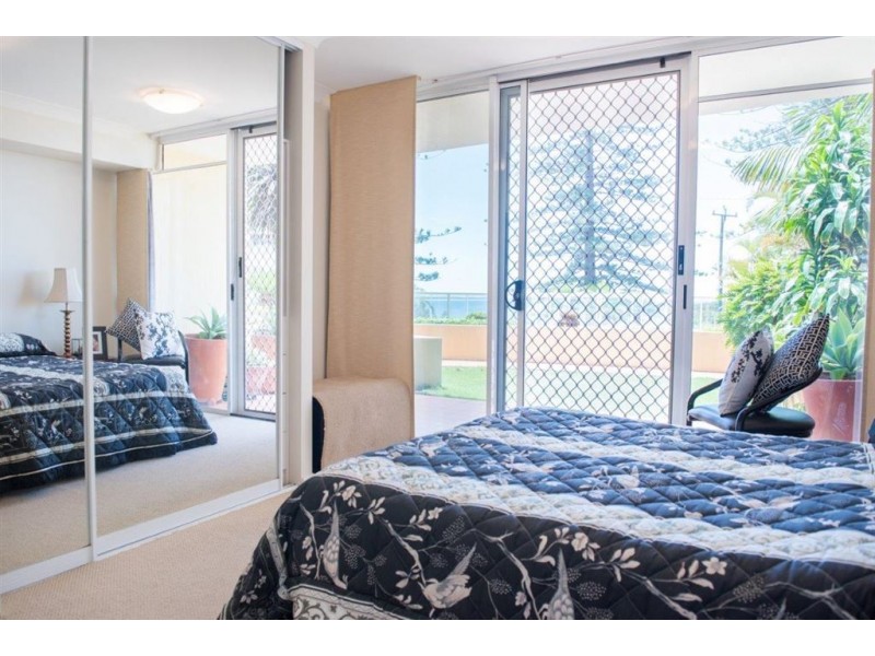 2/5 Stewart Street, Port Macquarie NSW 2444