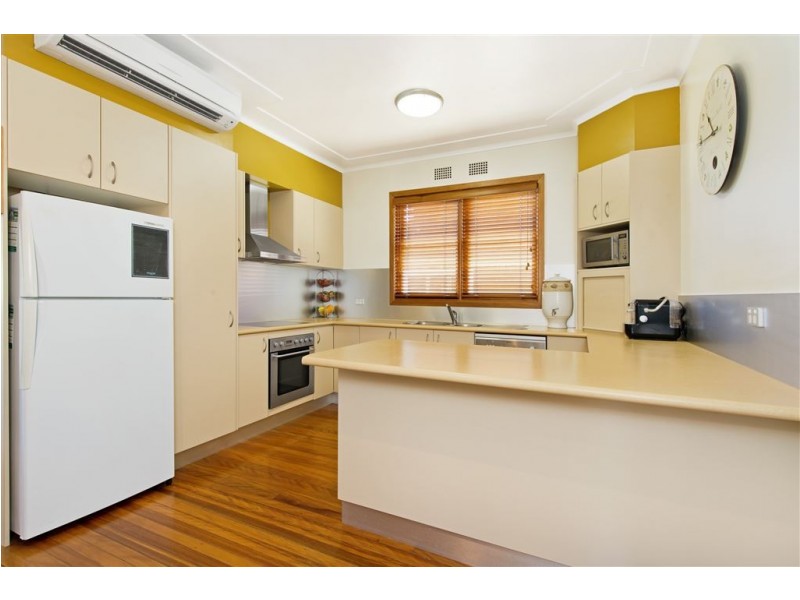 13 Johnstone Street, Wauchope NSW 2446