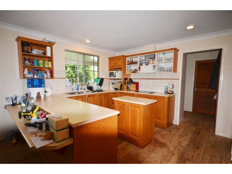 115 Frazers Creek Road, Beechwood NSW 2446