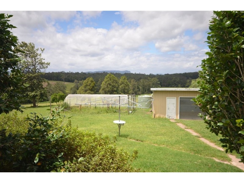 115 Frazers Creek Road, Beechwood NSW 2446