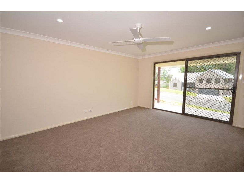 1 Riverbreeze Drive, Wauchope NSW 2446