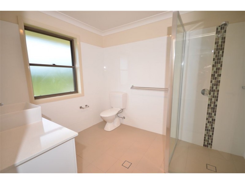 1 Riverbreeze Drive, Wauchope NSW 2446