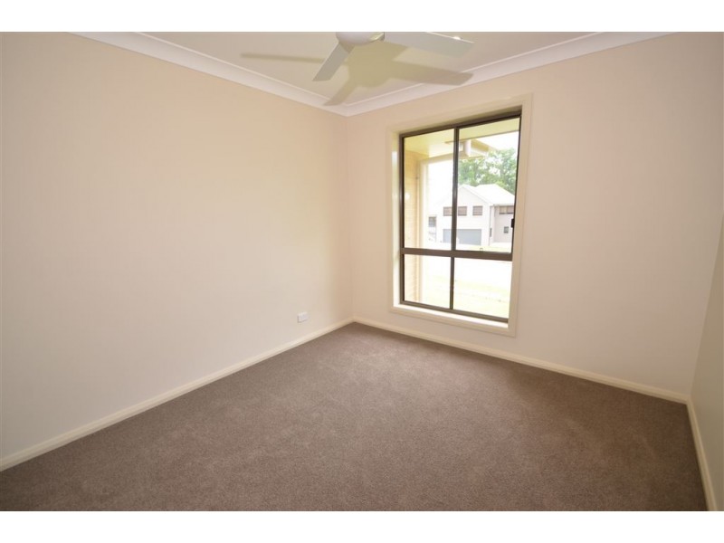 1 Riverbreeze Drive, Wauchope NSW 2446