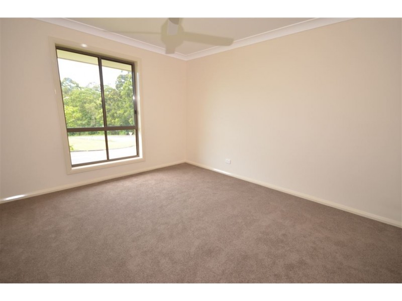 1 Riverbreeze Drive, Wauchope NSW 2446