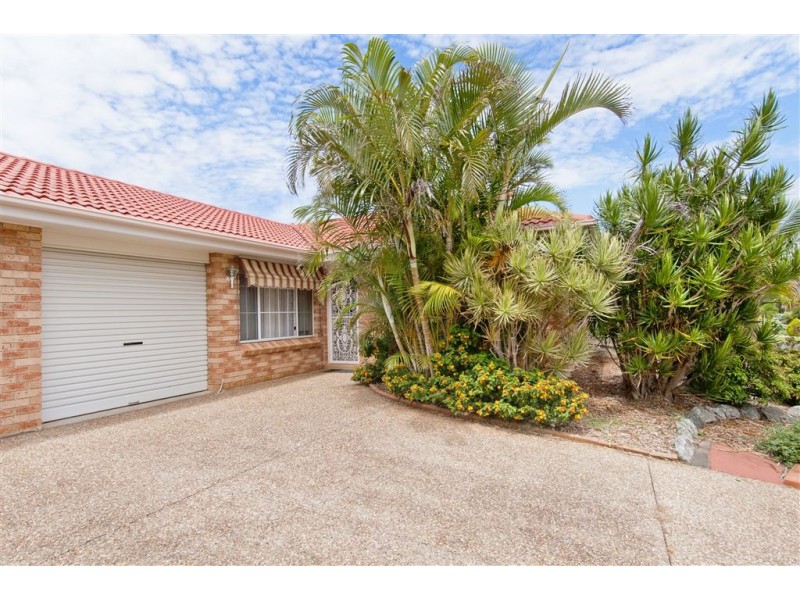 76 Fiona Crescent, Lake Cathie NSW 2445