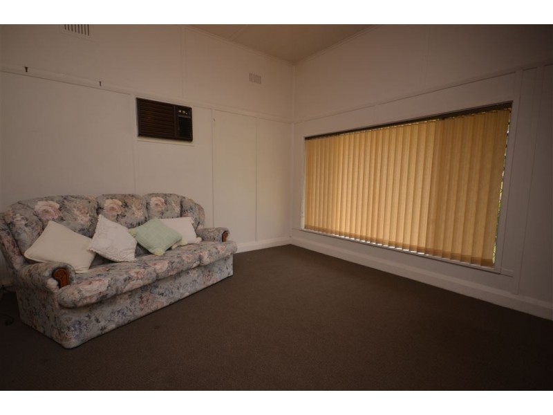 33 Bain Street, Wauchope NSW 2446
