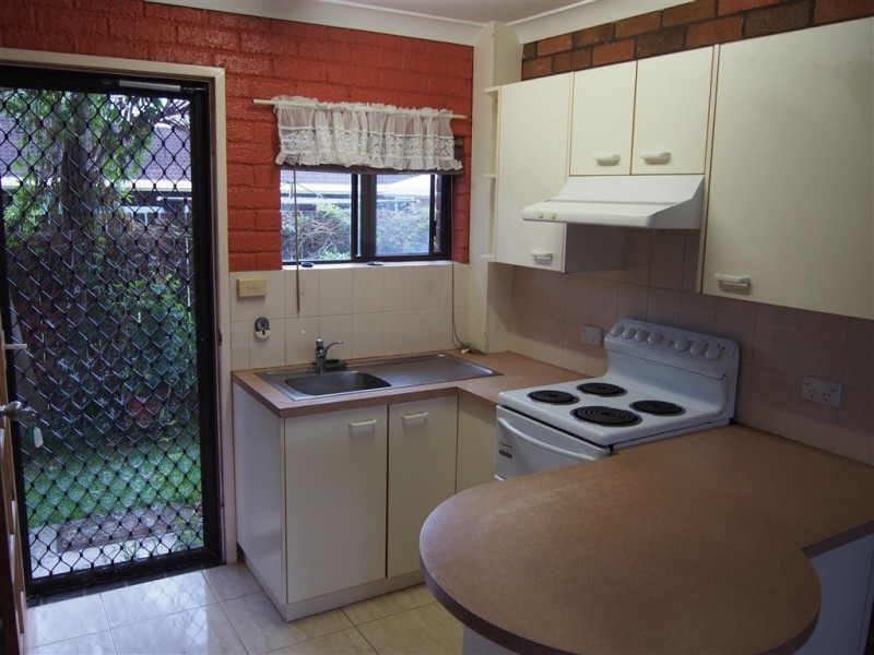 2/10 Racewyn Close, Port Macquarie NSW 2444