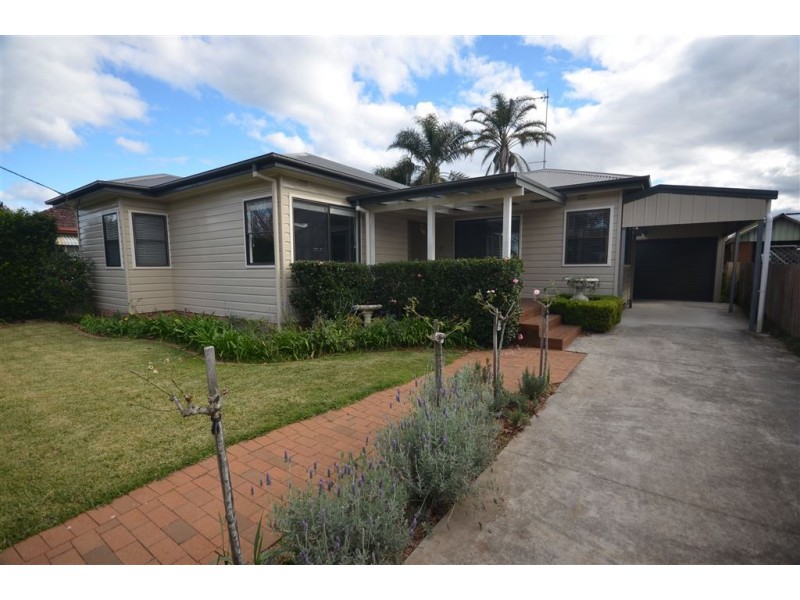 13 Park Street, Wauchope NSW 2446