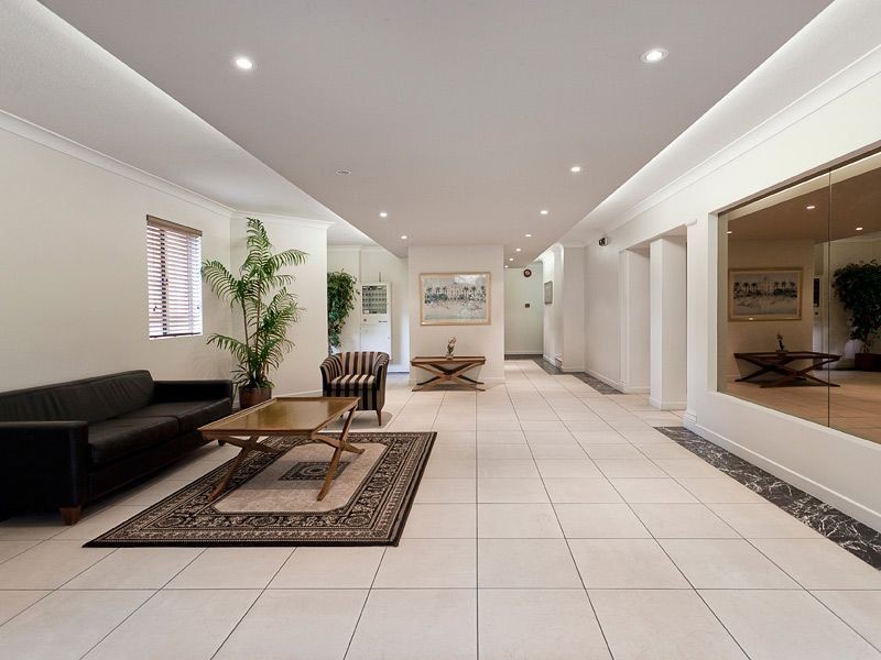 6/72 Lorimer Tce, Kelvin Grove QLD 4059