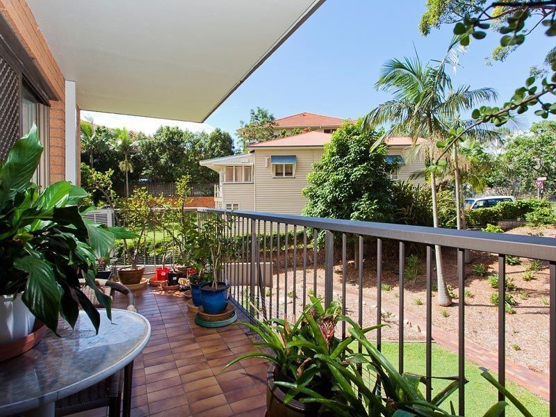 6/72 Lorimer Tce, Kelvin Grove QLD 4059