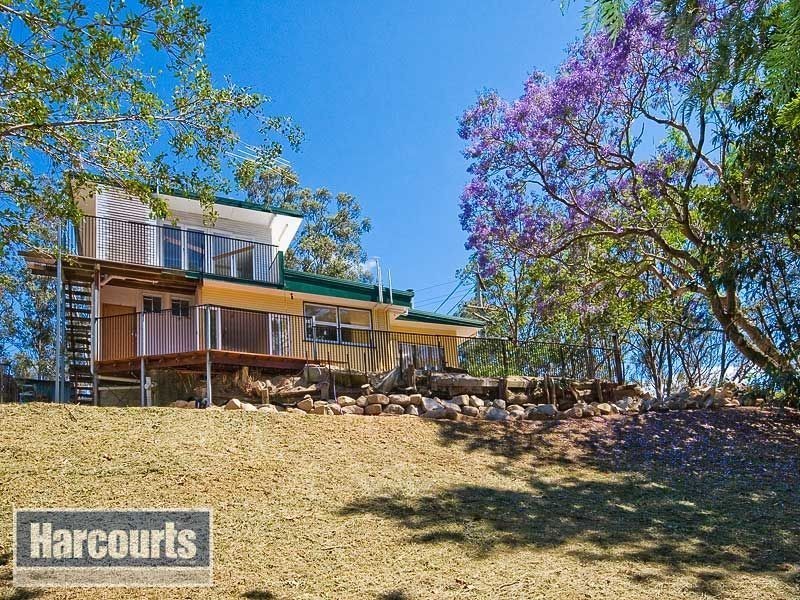 1 Fernlands Road, Mount Nebo QLD 4520
