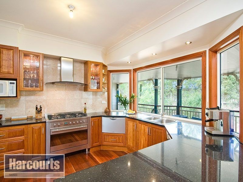 24 Willem Drive, Samford Valley QLD 4520