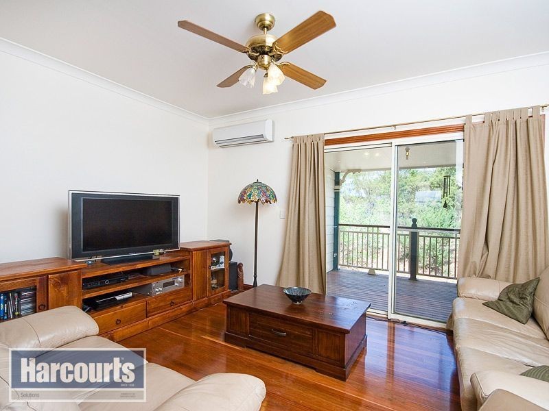 24 Willem Drive, Samford Valley QLD 4520