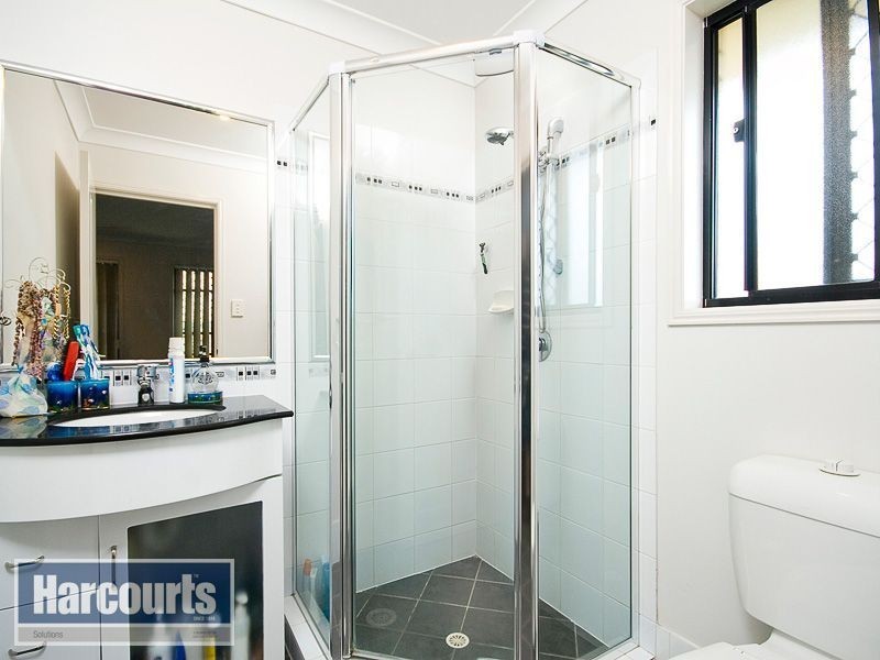 5 Isabella Street, Collingwood Park QLD 4301