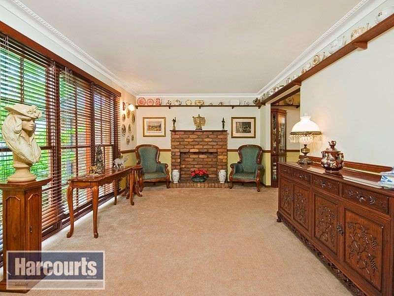 2 Glencloy Street, Ferny Grove QLD 4055