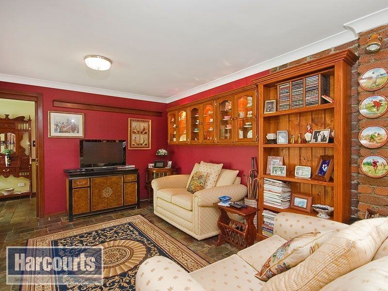 2 Glencloy Street, Ferny Grove QLD 4055