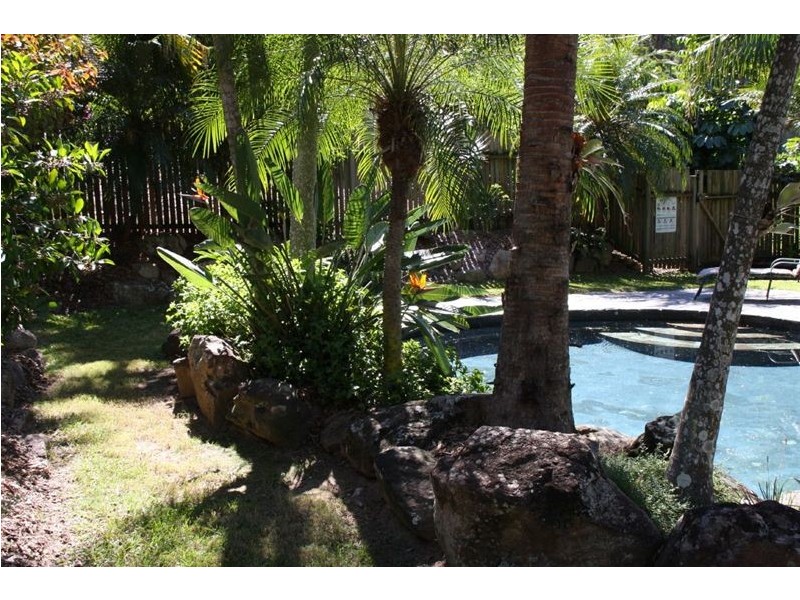 205 McGinn Road, Ferny Grove QLD 4055