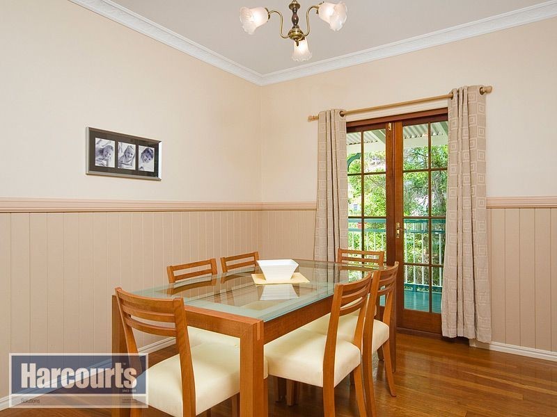 13 Woodburn Place, Ferny Hills QLD 4055