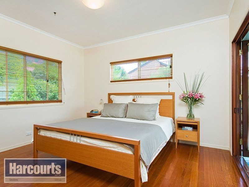 13 Woodburn Place, Ferny Hills QLD 4055