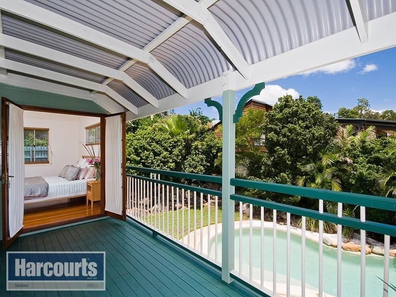 13 Woodburn Place, Ferny Hills QLD 4055