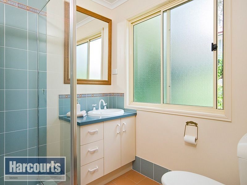 13 Woodburn Place, Ferny Hills QLD 4055