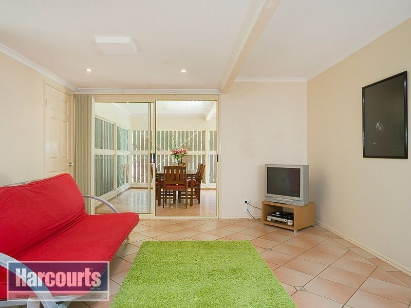 13 Woodburn Place, Ferny Hills QLD 4055