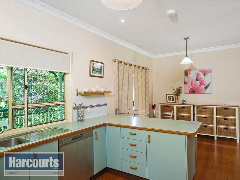 13 Woodburn Place, Ferny Hills QLD 4055