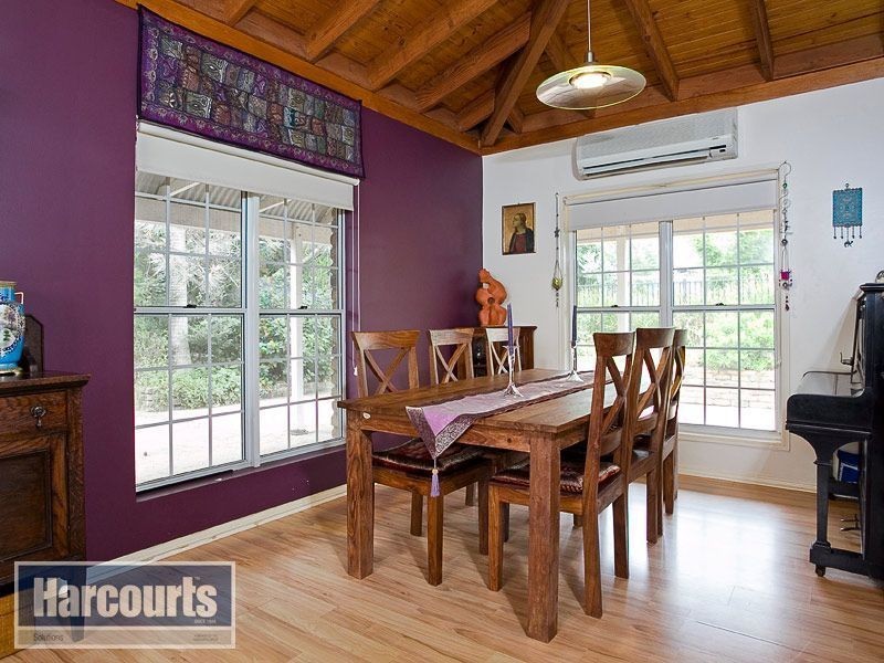 1 Narrien court, Samford Village QLD 4520