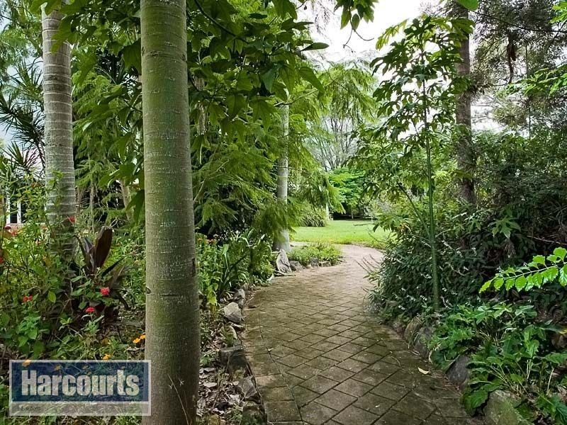 1 Narrien court, Samford Village QLD 4520