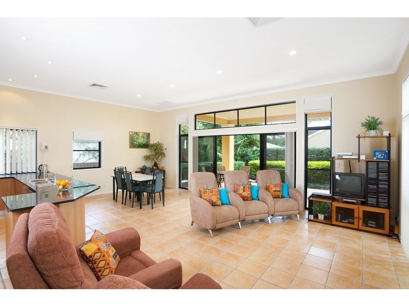 95 Nelson Street, Wooloowin QLD 4030