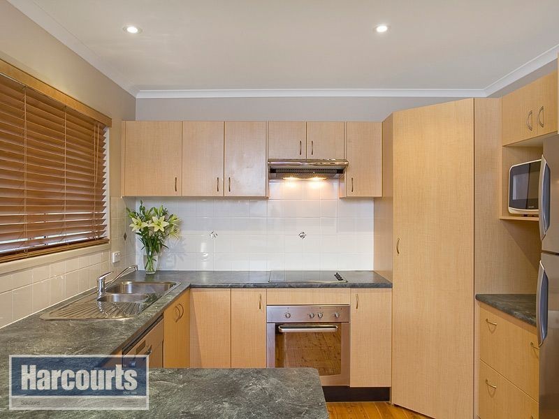 22 Allara Crescent, Ferny Hills QLD 4055