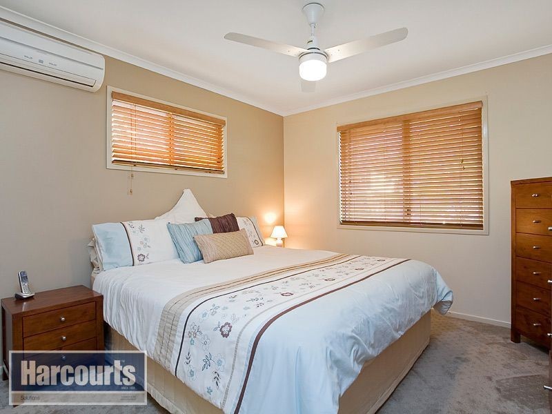 22 Allara Crescent, Ferny Hills QLD 4055
