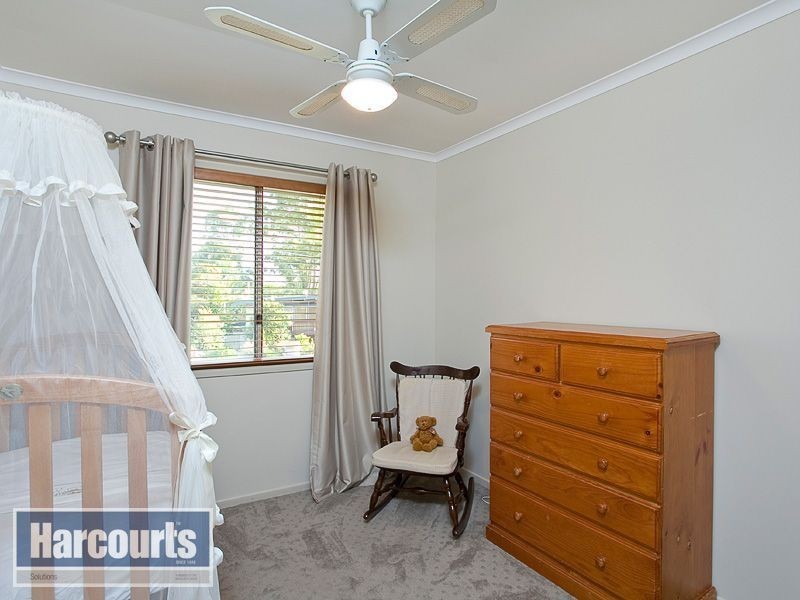 22 Allara Crescent, Ferny Hills QLD 4055