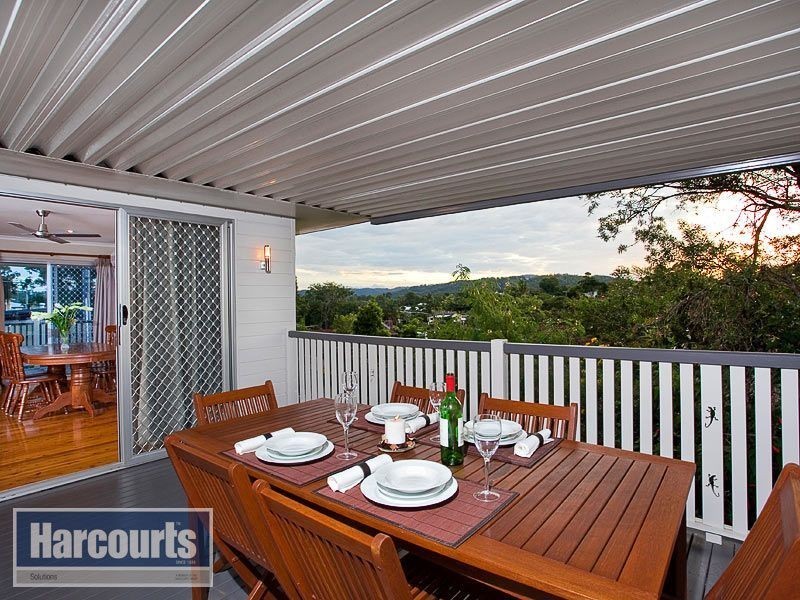 22 Allara Crescent, Ferny Hills QLD 4055