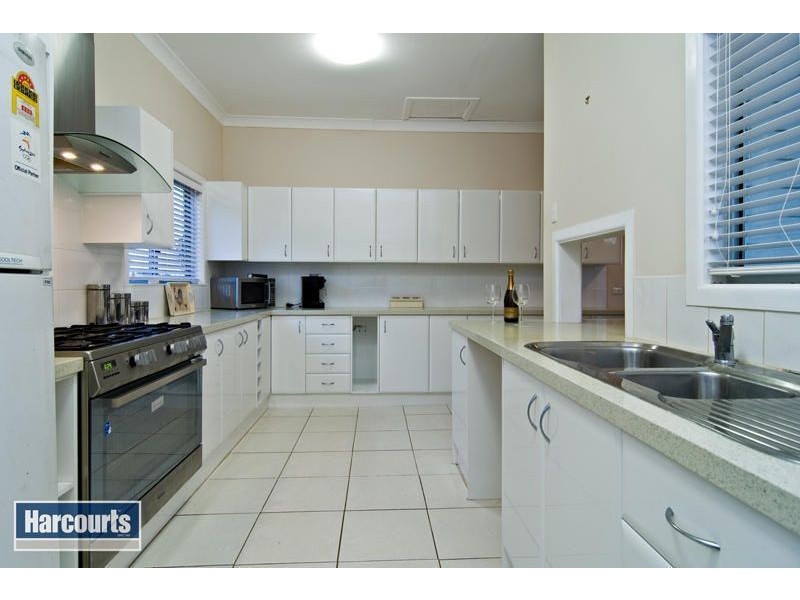 56 Stationview Street, Mitchelton QLD 4053