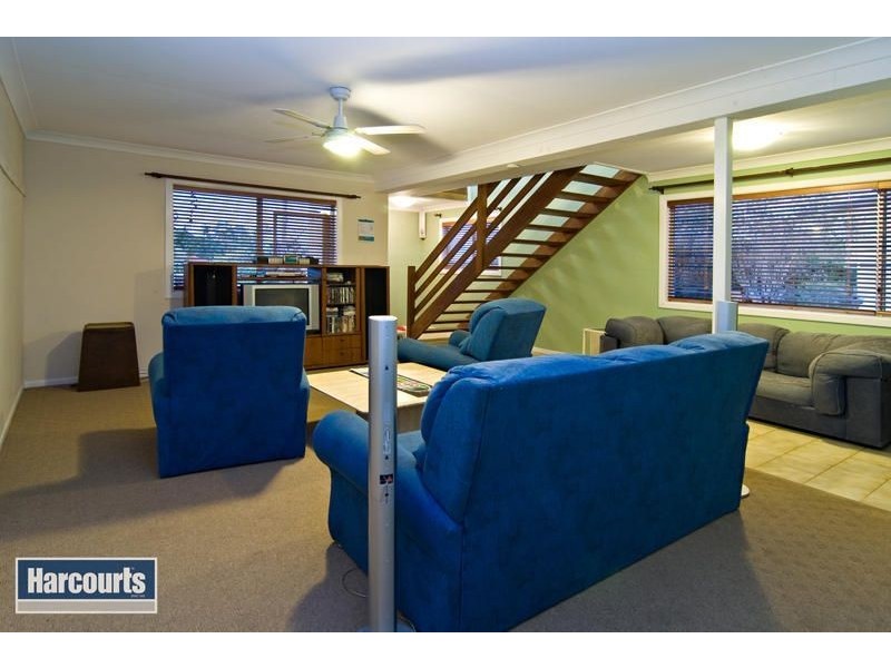 56 Stationview Street, Mitchelton QLD 4053