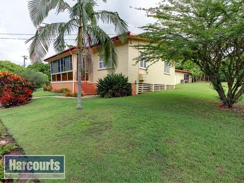 60 Wilgarning Street, Stafford Heights QLD 4053