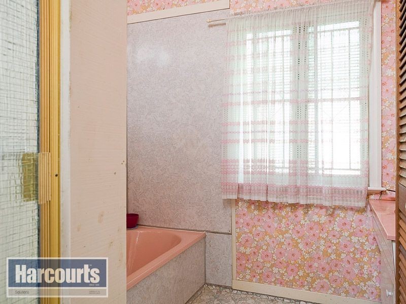 60 Wilgarning Street, Stafford Heights QLD 4053