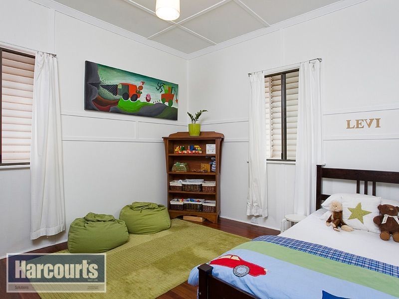 1 Duggan Street, Keperra QLD 4054