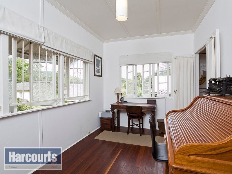 1 Duggan Street, Keperra QLD 4054