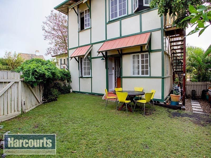 2/20 Bowen Street, New Farm QLD 4005