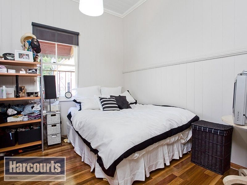 4 Reading Street, Spring Hill QLD 4000