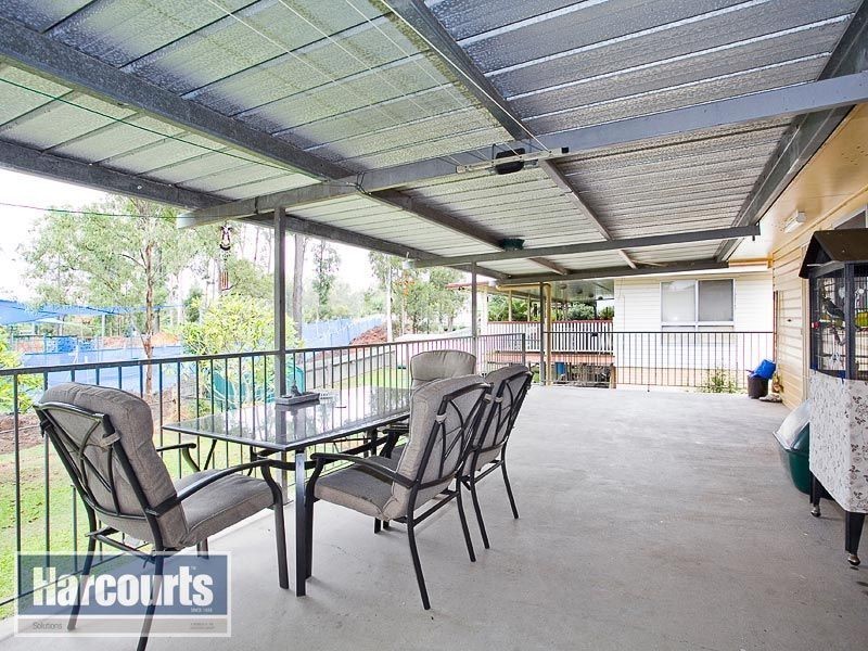 5 Rinavore Street, Ferny Grove QLD 4055