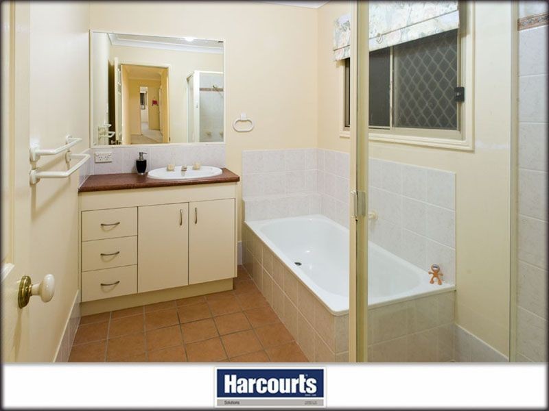 22 Pascali Crescent, Eatons Hill QLD 4037