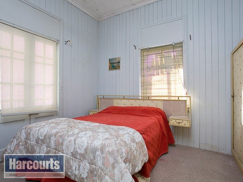 15 Malcolm Street, Enoggera QLD 4051