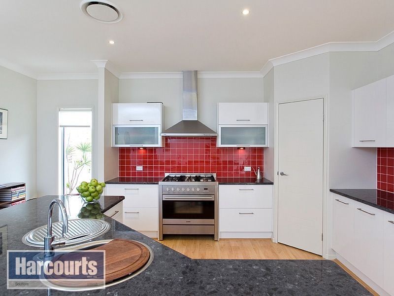 34 Highbury Place, Upper Kedron QLD 4055