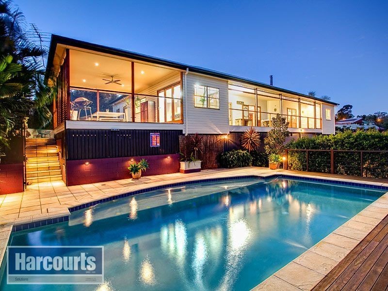 69 Blackwood Drive, Ferny Hills QLD 4055