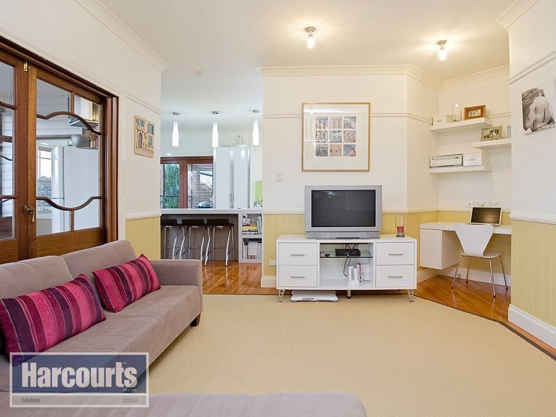 69 Blackwood Drive, Ferny Hills QLD 4055