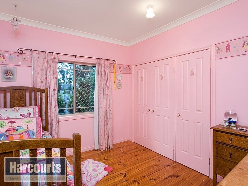 69 Blackwood Drive, Ferny Hills QLD 4055