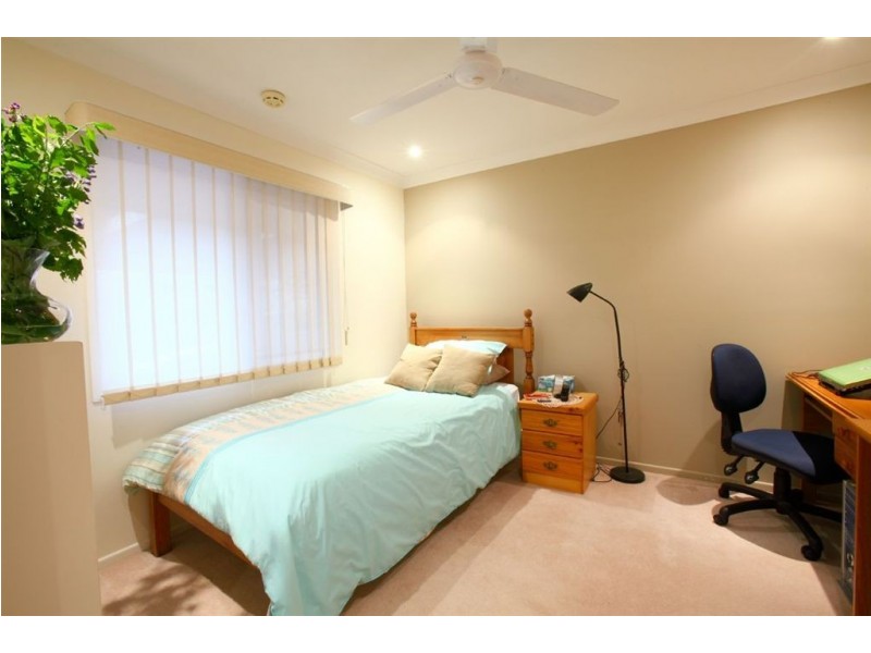 18 Tanrego street, Ferny Grove QLD 4055